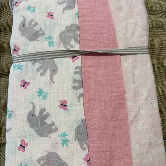 Carter\'s Pink and Gray Elephant Swaddle and Pad Cover Set main image 2